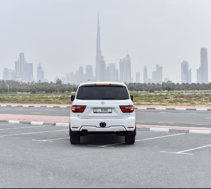 Nissan Patrol view 5