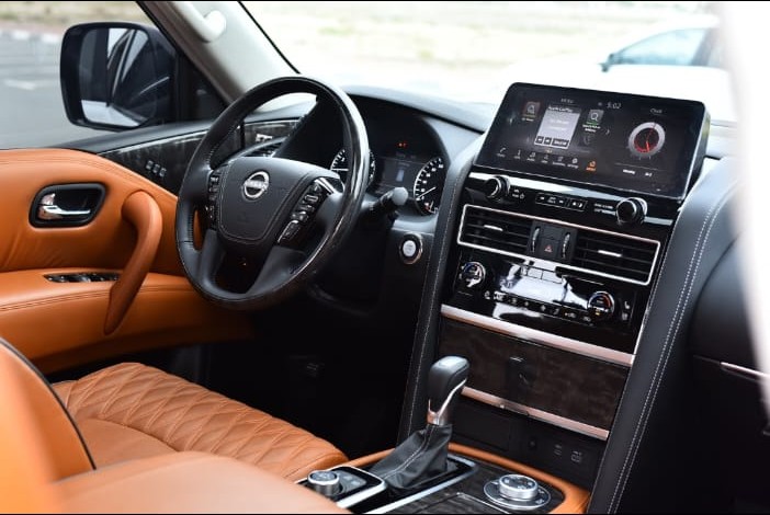 Nissan Patrol view 7