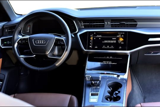 Audi A6 view 6