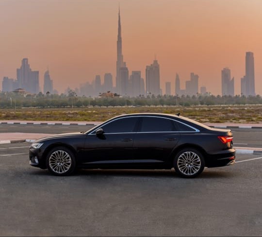 Audi A6 view 4