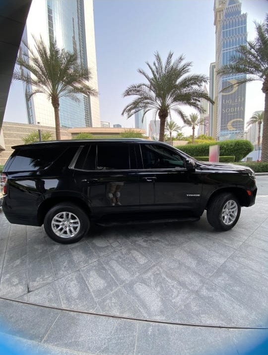 Chevrolet Tahoe view 3
