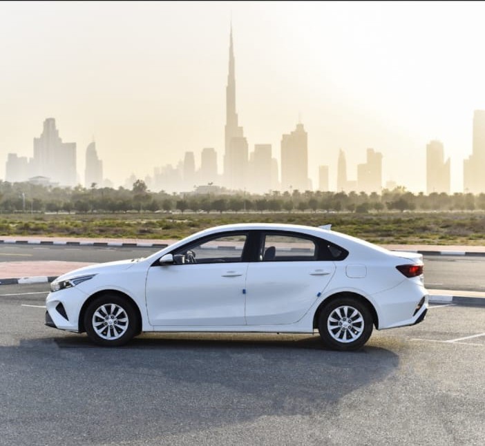 Kia Cerato view 3